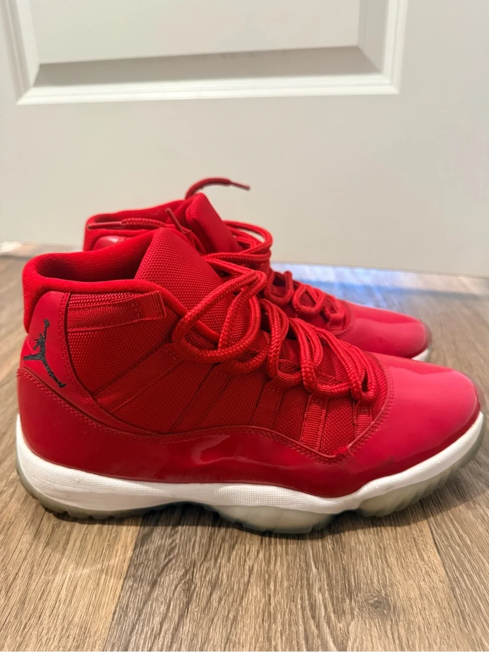 Men’s Red High-Top Basketball Shoes - Jordan